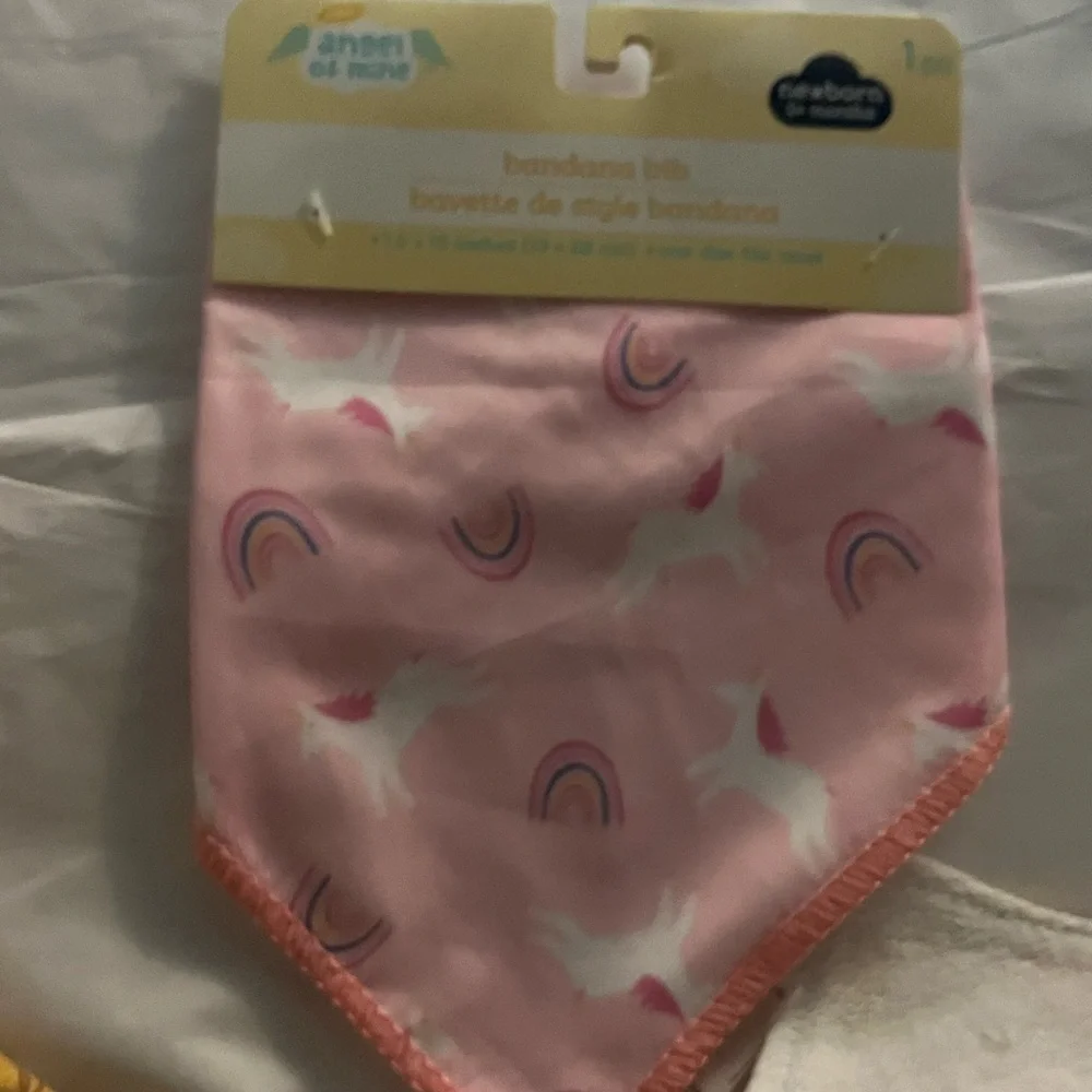 Gerber Multicolor Heart Bib Set